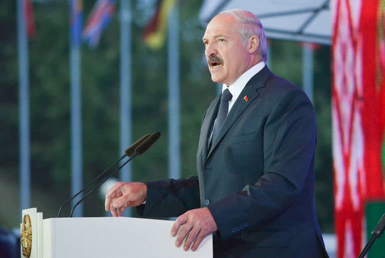 Łukaszenko atakuje Unię Europejską. Media demaskują kłamstwa dyktatora!