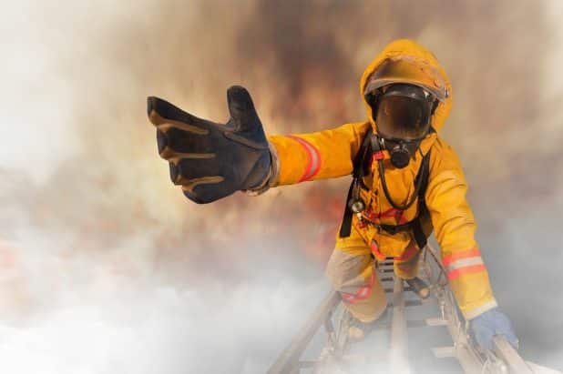 Ponad 2 tys. strażaków zaangażowanych w walkę z koronawirusem