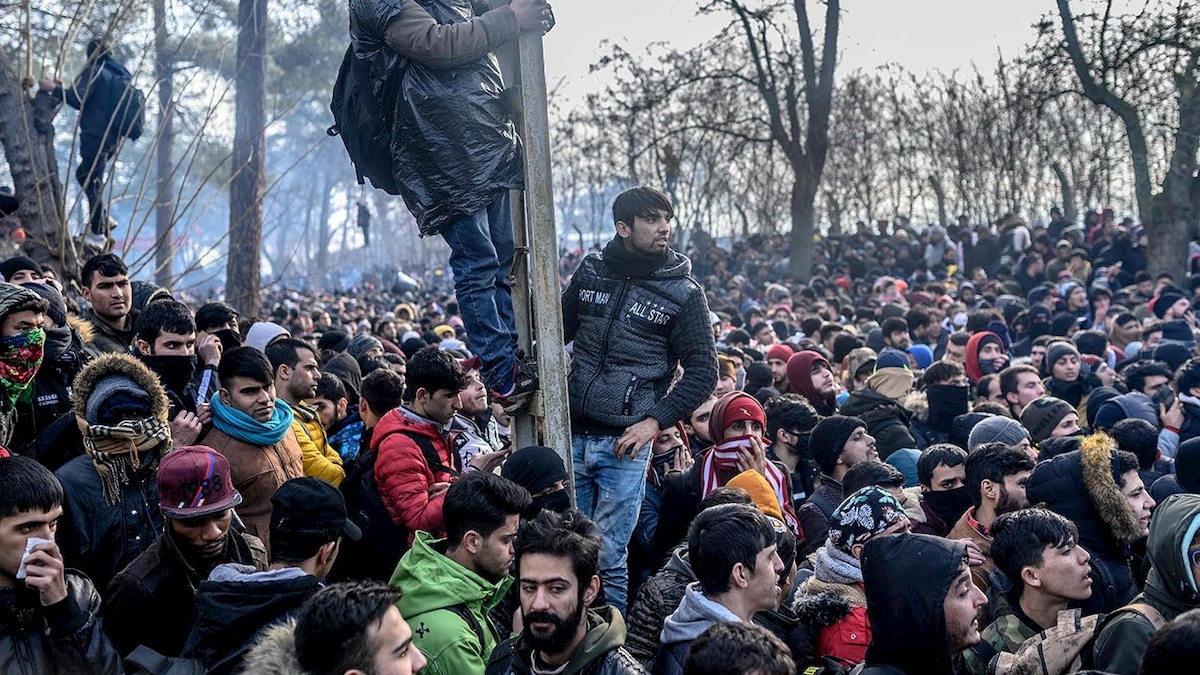 Uchodźcy na granicy greckiej, 3 marca 2020 r. Fot. Youtube