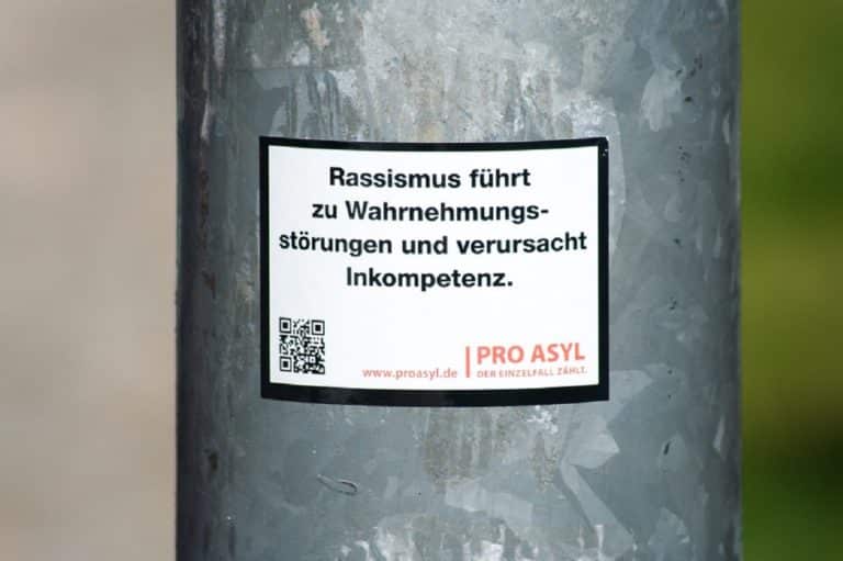 Nie tylko antysemityzm! Niemcy zalewa fala rasizmu!