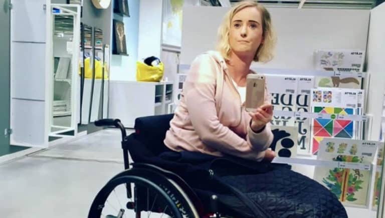Pilna informacja! Niepełnosprawna kobieta wyrzucona z fundacji bo nie poparła Rafała Trzaskowskiego!