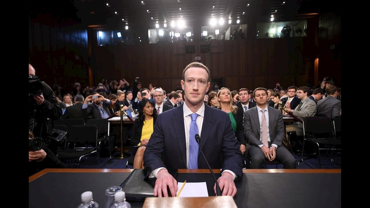 Mark Zuckerberg przed Kongresem. Fot. YouTube
