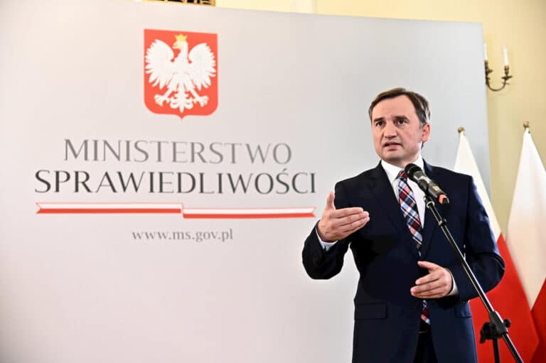 Ziobro komentuje zapowiedzi uderzenia w Polskę! Żaden urzędnik Unii Europejskiej, nie ma prawa stosować szantażu