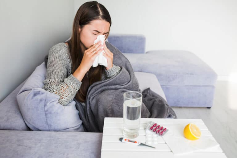 Brytyjski minister zdrowia: do końca roku Covid-19 może być uleczalny jak grypa