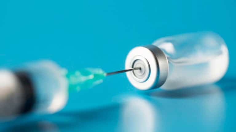 Moderna liczy, że UE w połowie stycznia zatwierdzi szczepionkę przeciw SARS-CoV-2