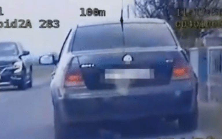 Policja publikuje szokujące nagranie! Pijana kobieta prowadziła samochód trenując do egzaminu