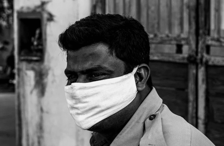 Liczba epidemicznych zgonów w Indiach dziesięciokrotnie wyższa?
